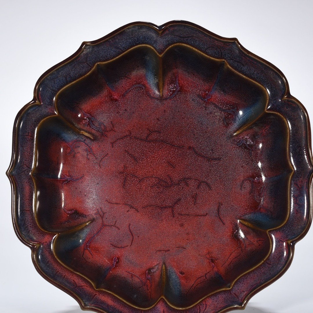 Song Dynasty Jun kiln rose purple glaze sunflower mouth three-legged wash