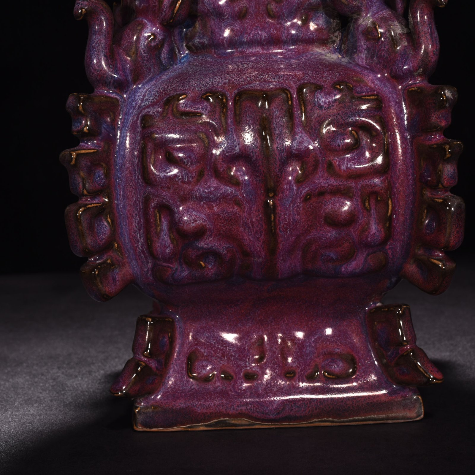 Song Dynasty Jun kiln rose purple glaze square trunk halberd statue