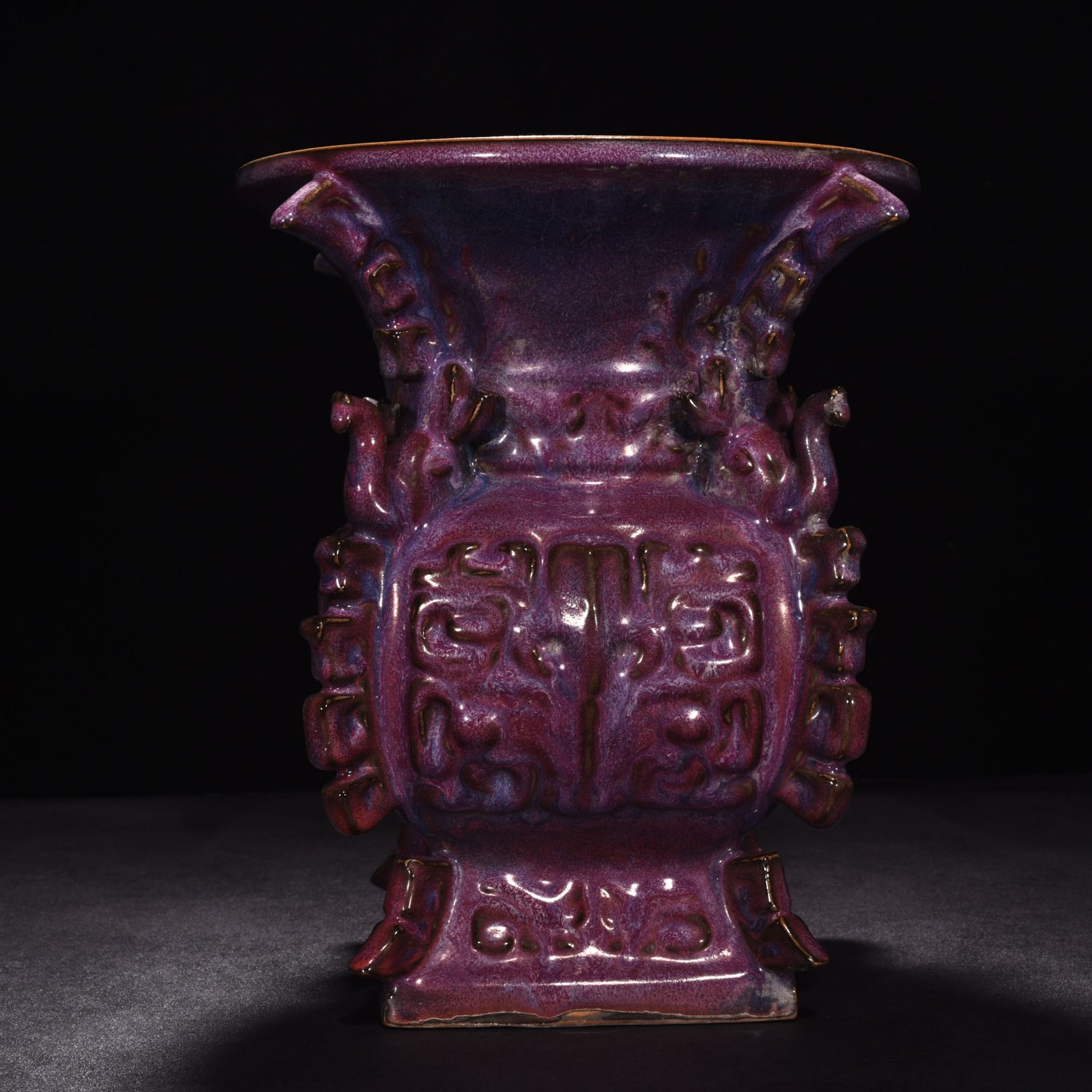 Song Dynasty Jun kiln rose purple glaze square trunk halberd statue