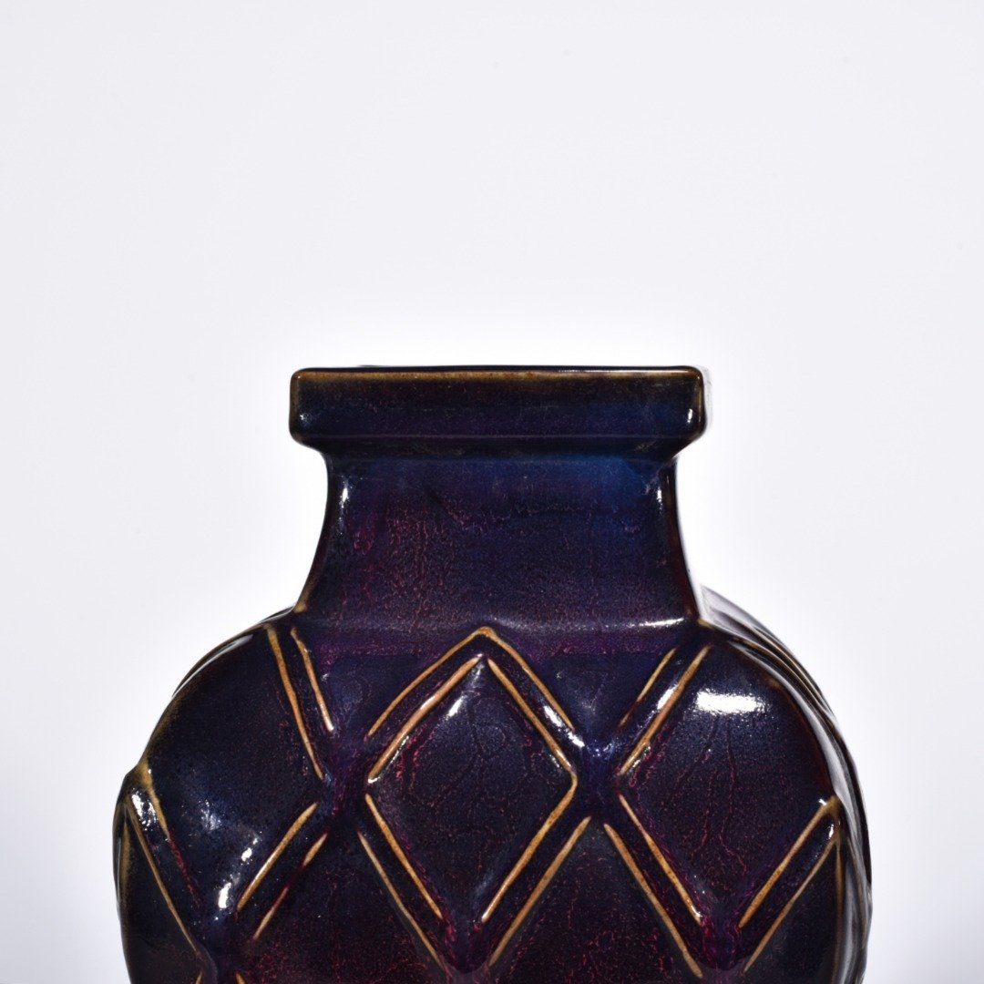 Song Dynasty Jun kiln rose purple glaze fish basket square statue