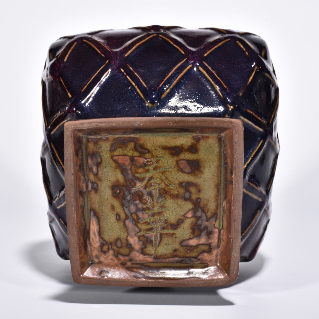 Song Dynasty Jun kiln rose purple glaze fish basket square statue
