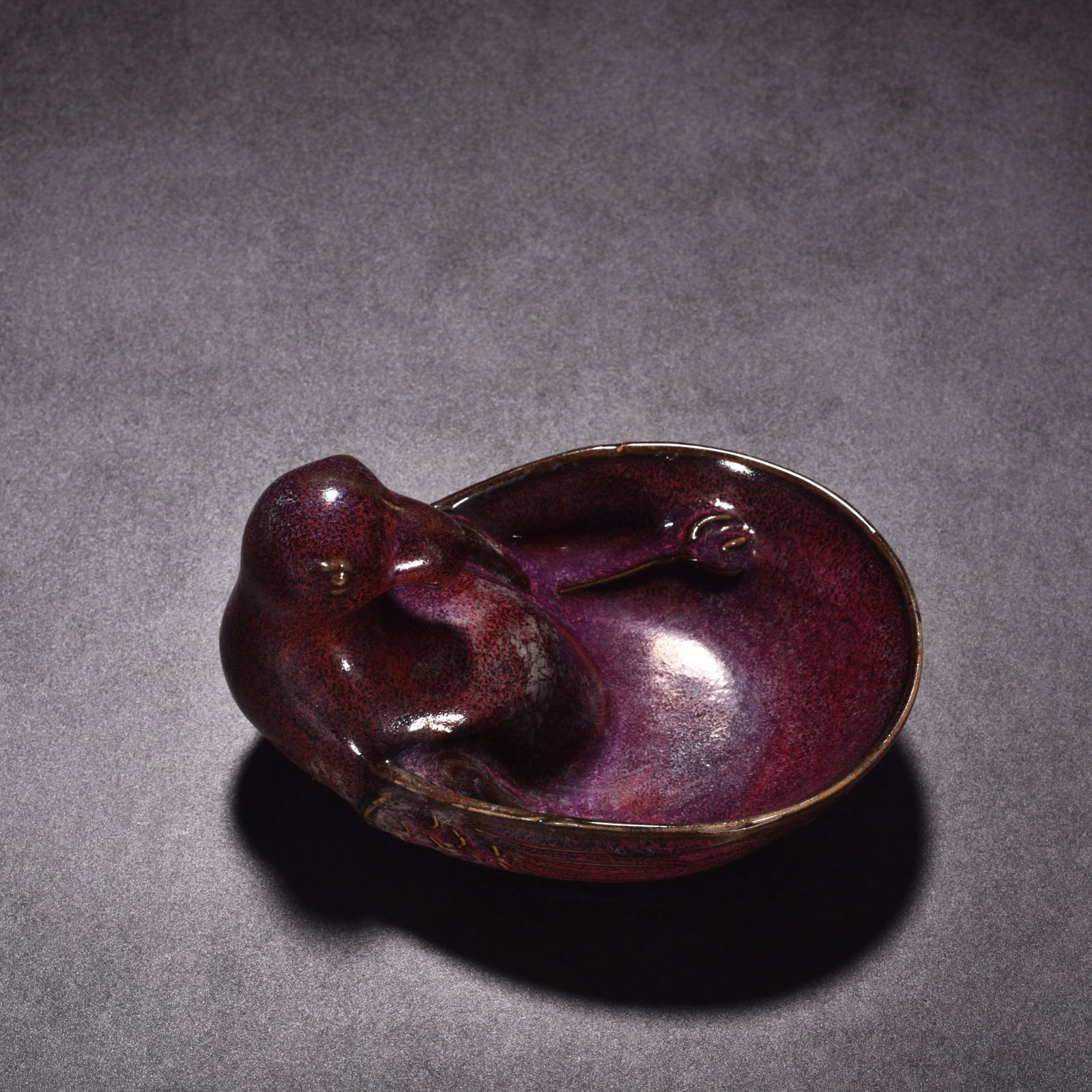 Song Dynasty Jun Kiln Rose Purple Glaze Parrot Wash