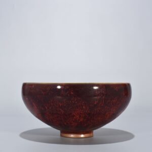 Song Dynasty Jun kiln inscribed chicken heart bowl