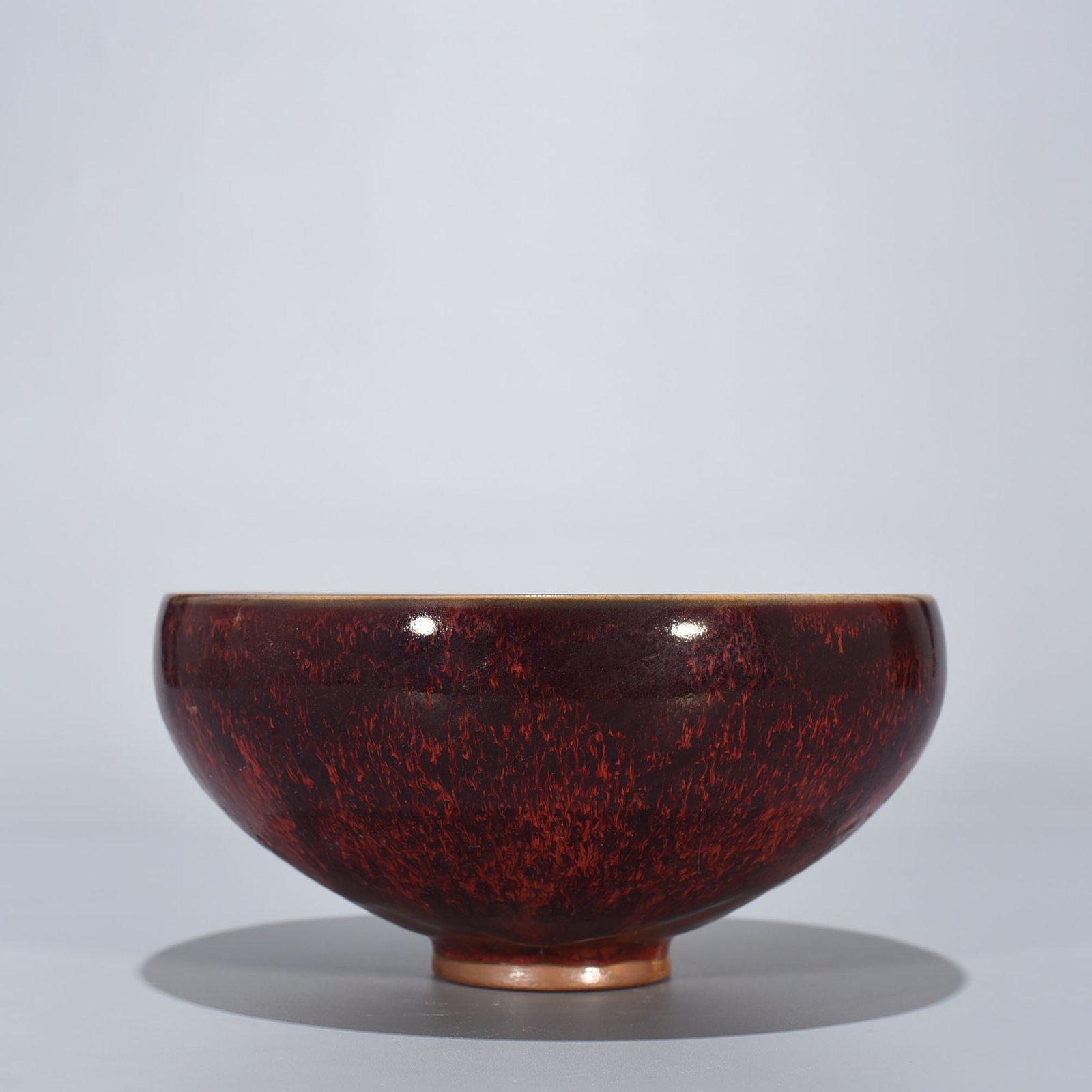 Song Dynasty Jun kiln inscribed chicken heart bowl