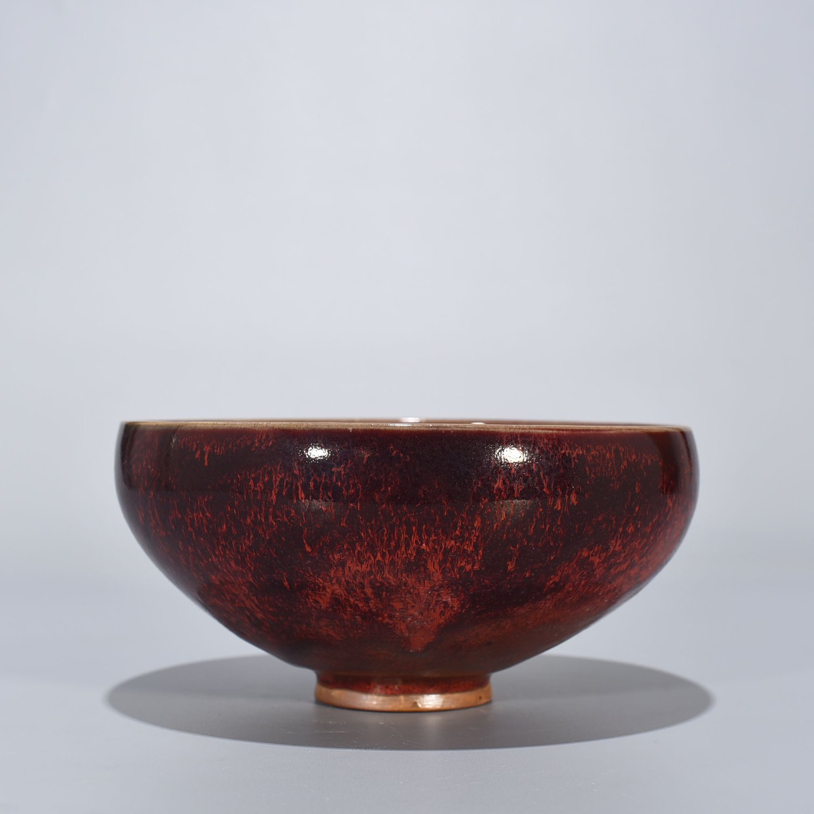 Song Dynasty Jun kiln inscribed chicken heart bowl