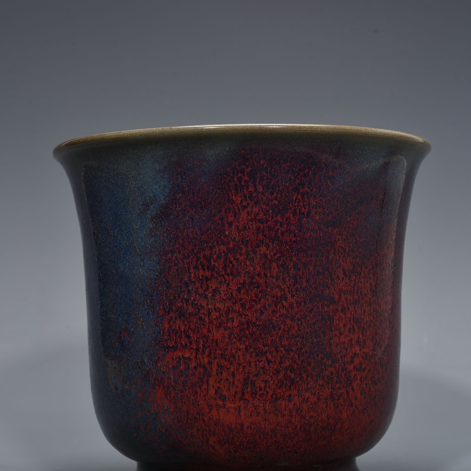 Song Dynasty Jun Kiln Variable Glaze Flower Pot