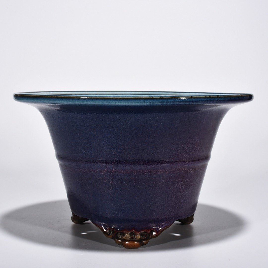 Song Dynasty Jun Kiln Grape Purple Glaze Flower Pot
