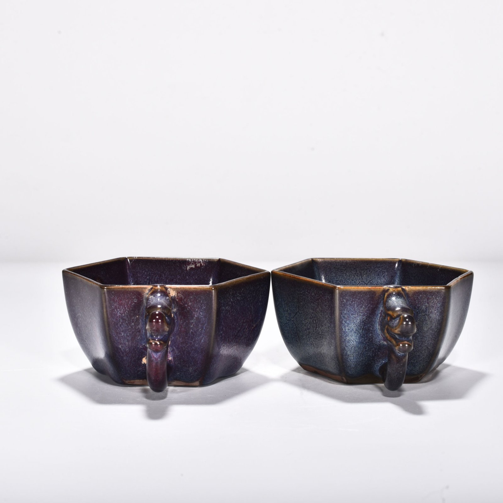 Song Dynasty Jun Kiln blue-glazed eight-sided dragon-handled cup