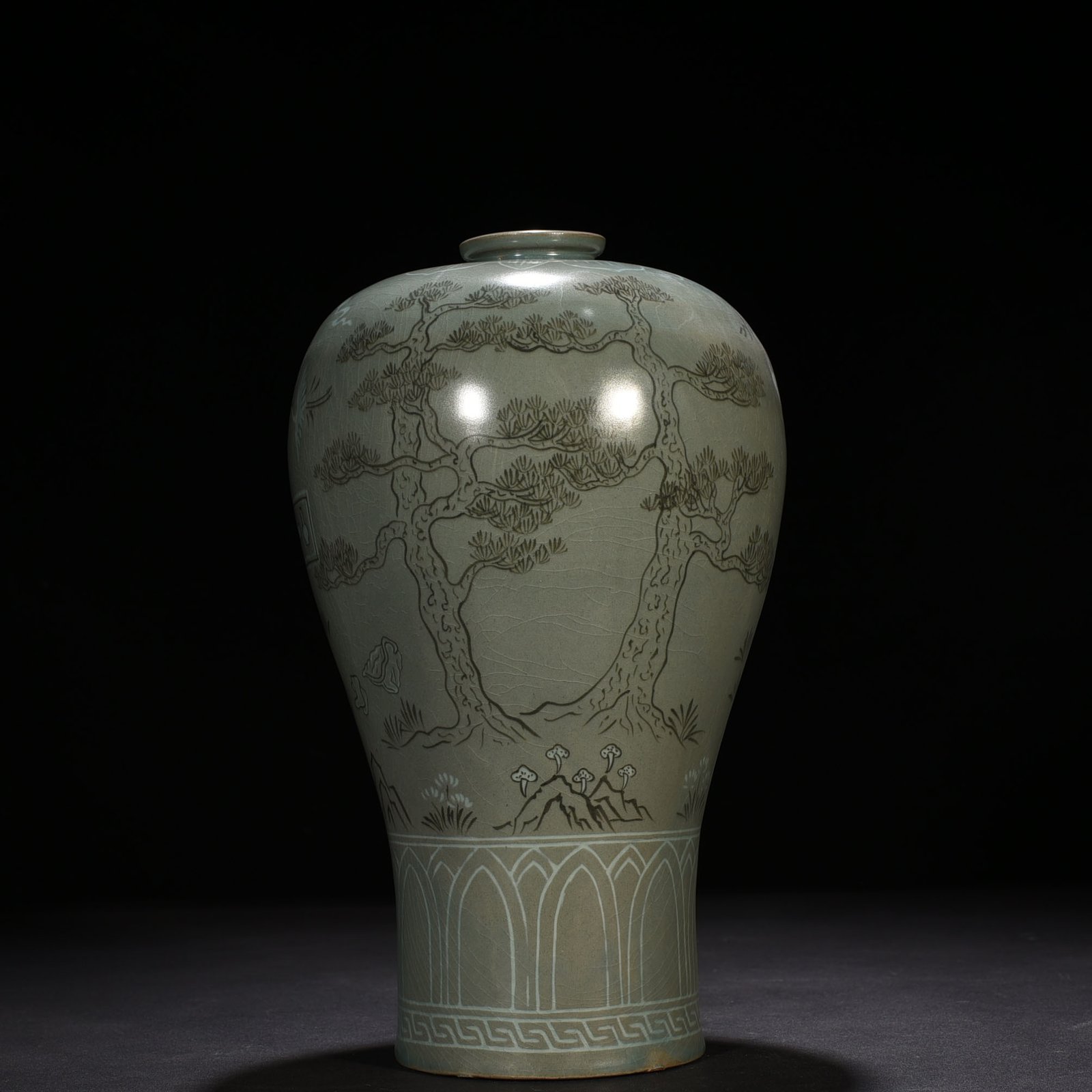 Song Dynasty and Gaoli inlaid celadon plum vase