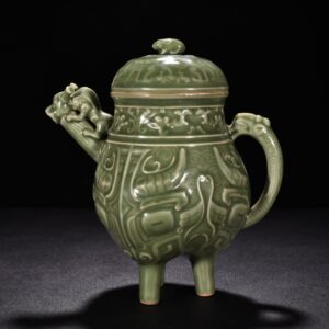 Song Dynasty Longquan kiln plum celadon-glazed ewer with animal face