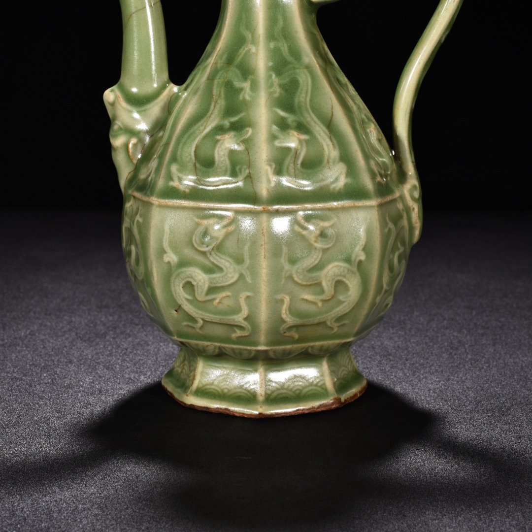 Song Dynasty Longquan kiln plum green glaze octagonal teapot with chilong pattern