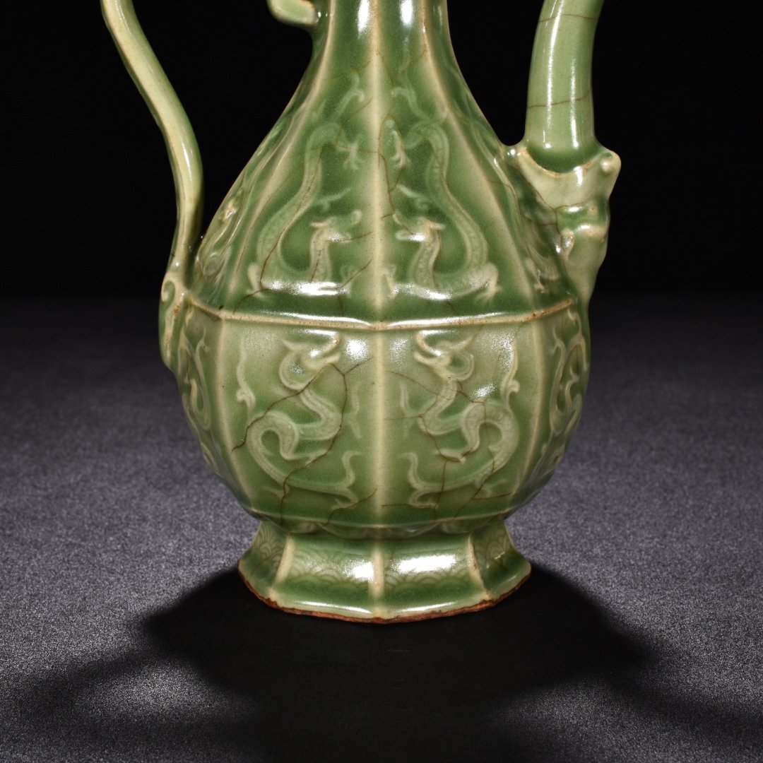 Song Dynasty Longquan kiln plum green glaze octagonal teapot with chilong pattern