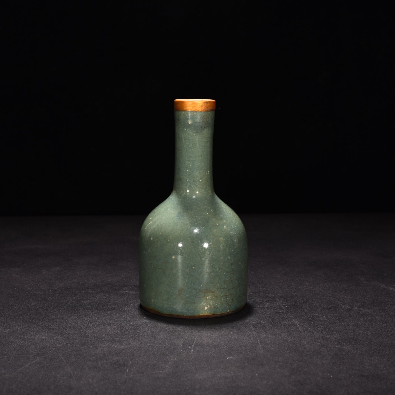 Song Dynasty Longquan Kiln Plum celadon glaze and gilded rattle