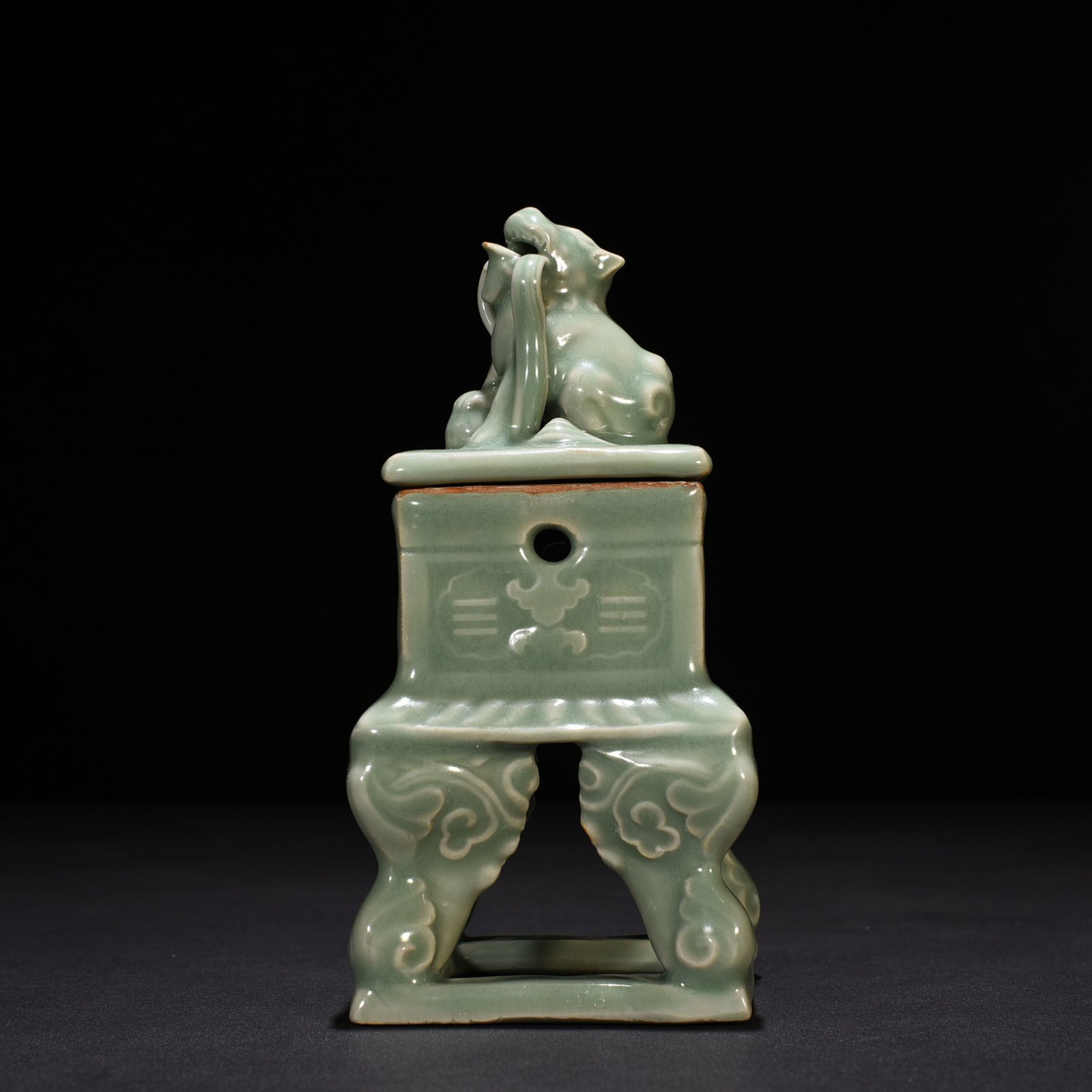 Song Dynasty Longquan kiln plum celadon carved eight trigrams hollow square smoker