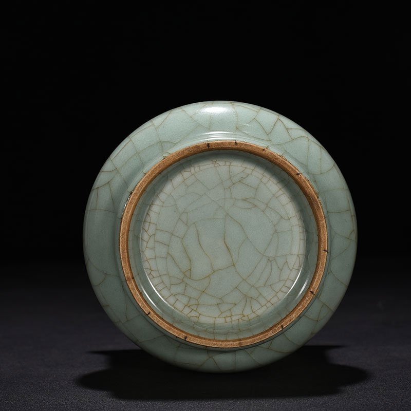 Song Dynasty Longquan kiln pink celadon glaze slag bucket