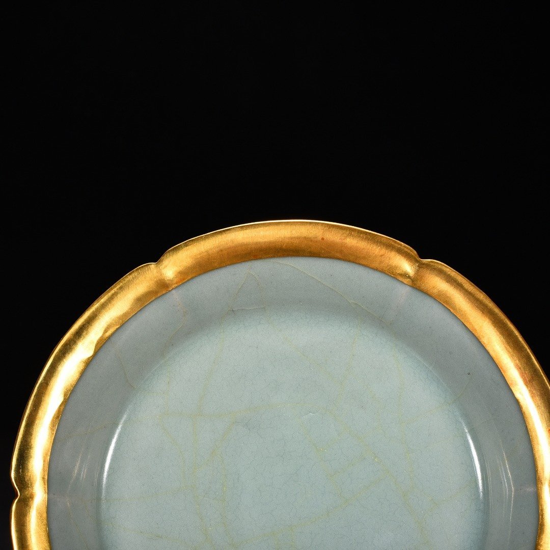 Song Dynasty Longquan Kiln pink celadon glaze sunflower mouth washer