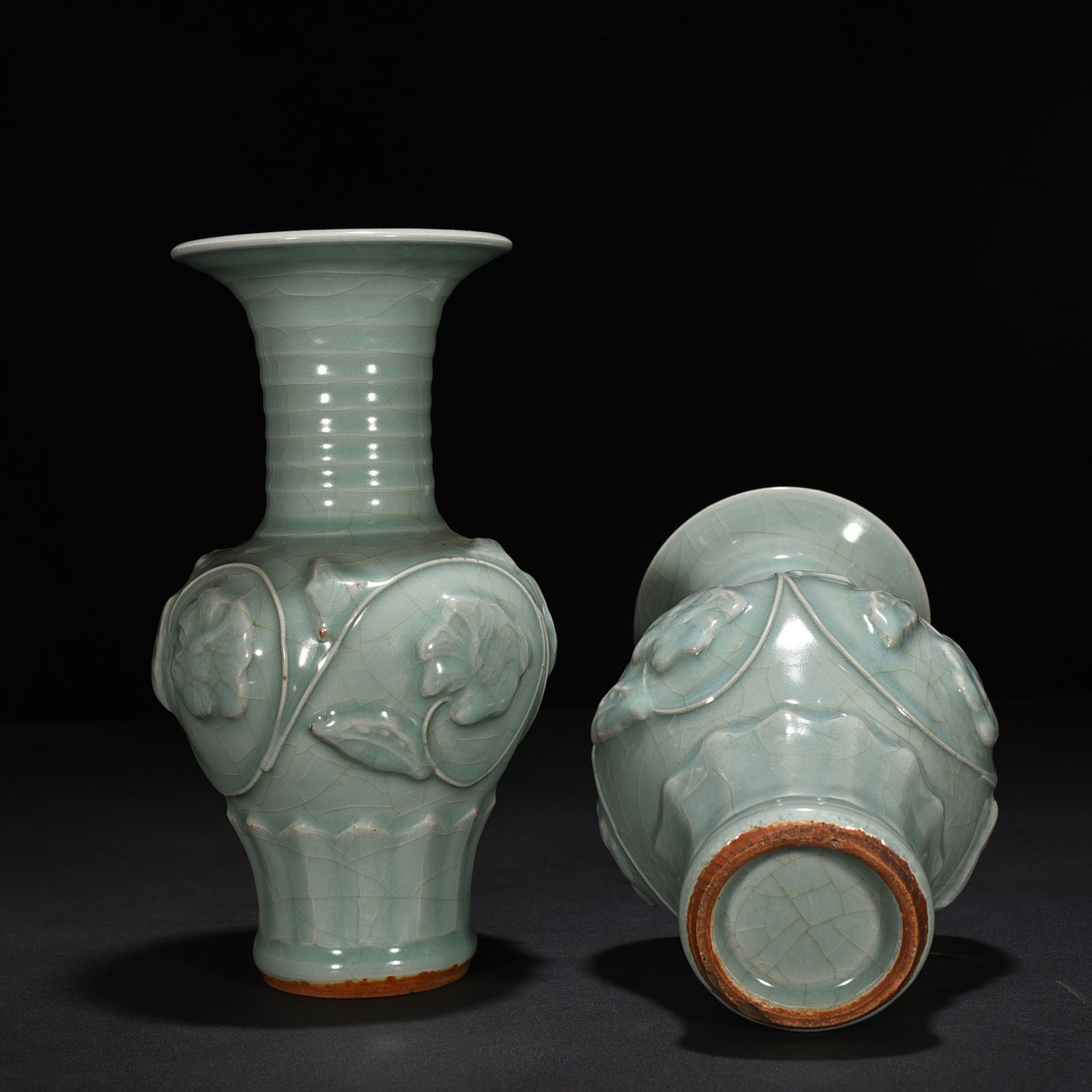Song Dynasty Longquan kiln pink celadon glaze and plastic wrapped peony pattern vase