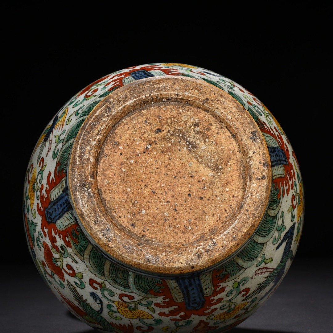 Ming Dynasty Wanli blue and white five-color Guotai Min’an cloud and crane pattern gourd vase