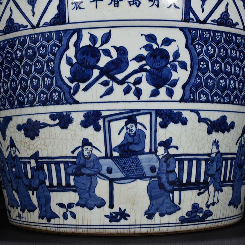Ming Dynasty Wanli blue and white chess calligraphy and painting scroll vat with figure pattern