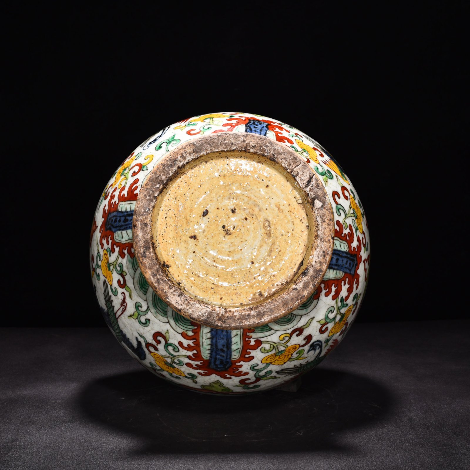 Ming Dynasty Jiajing blue and white colorful Guotai Min’an gourd vase