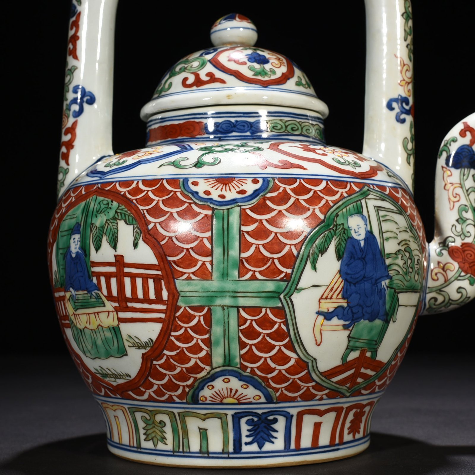 Ming Dynasty Jiajing blue and white multicolored windowed figure pattern handlebar teapot
