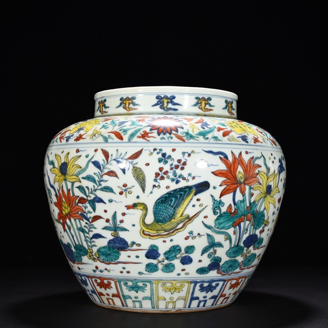 Ming Dynasty Jiajing Blue and White Colorful Lotus Pond Jar