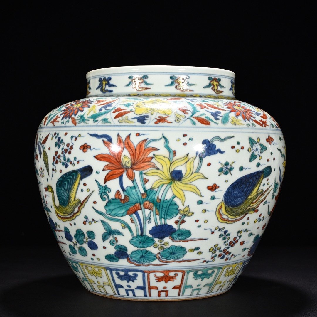 Ming Dynasty Jiajing Blue and White Colorful Lotus Pond Jar