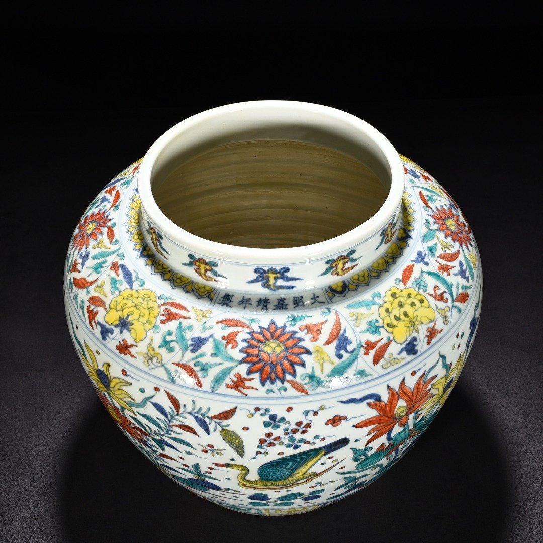 Ming Dynasty Jiajing Blue and White Colorful Lotus Pond Jar