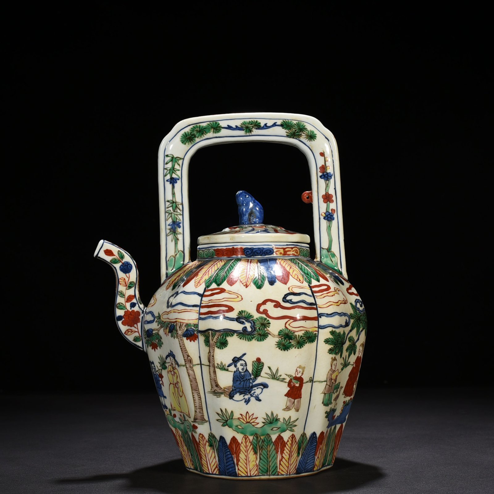 Ming Dynasty Jiajing blue and white multicolored Taoist figure teapot