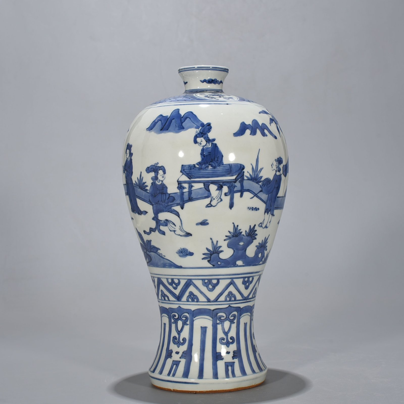 Ming Dynasty Jiajing blue and white lady vase with figure pattern