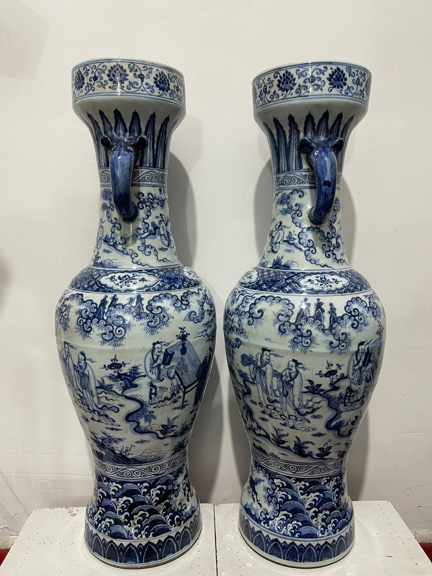 Ming Dynasty blue and white chess calligraphy and painting figure pattern elephant ear vase