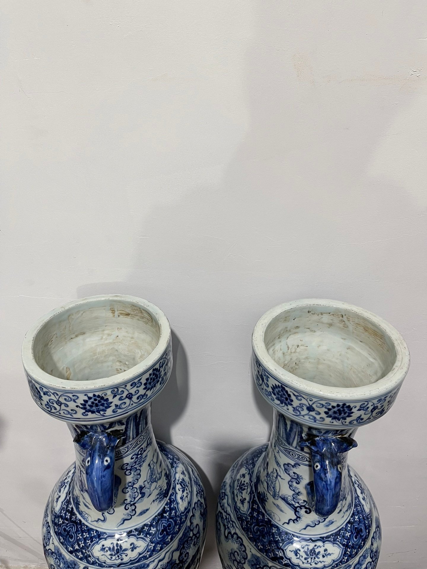 Ming Dynasty blue and white chess calligraphy and painting figure pattern elephant ear vase