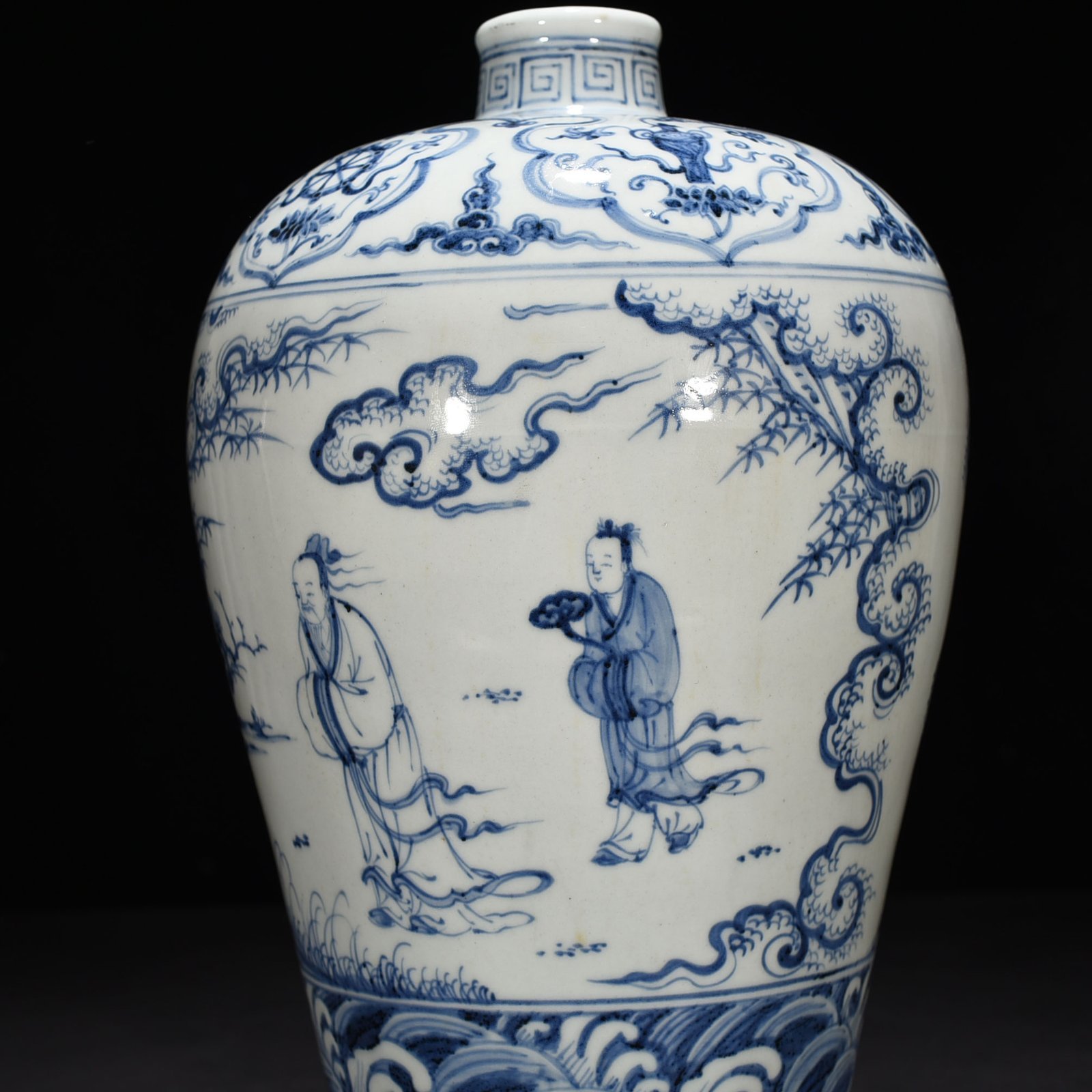 Ming Dynasty Blue and White Visiting Figures Plum Vase