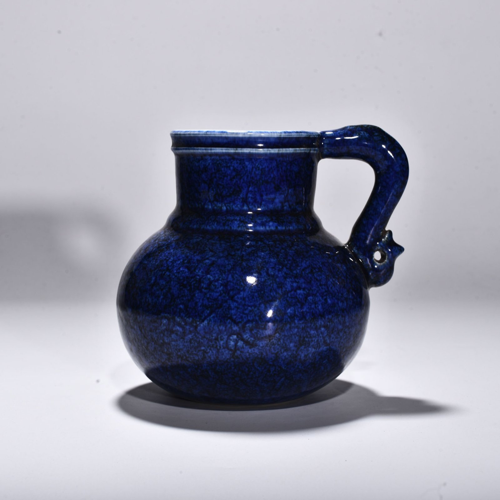 Ming Dynasty Xuande engraved flower pattern