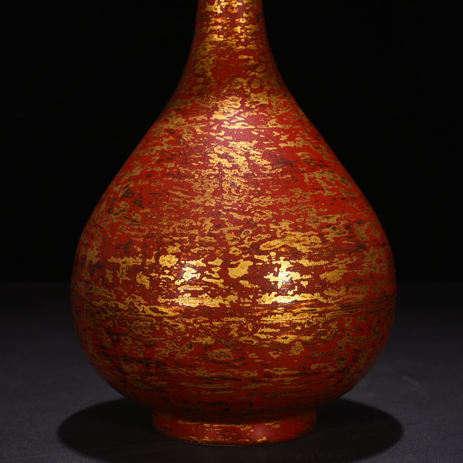 Ming Dynasty Xuande lacquer bronze jade pot spring vase