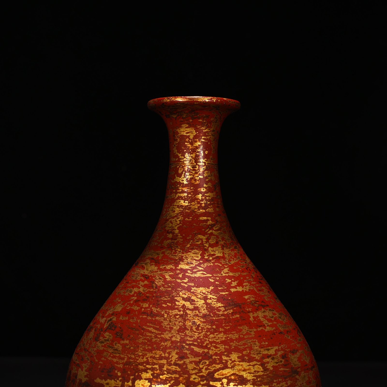 Ming Dynasty Xuande lacquer bronze jade pot spring vase