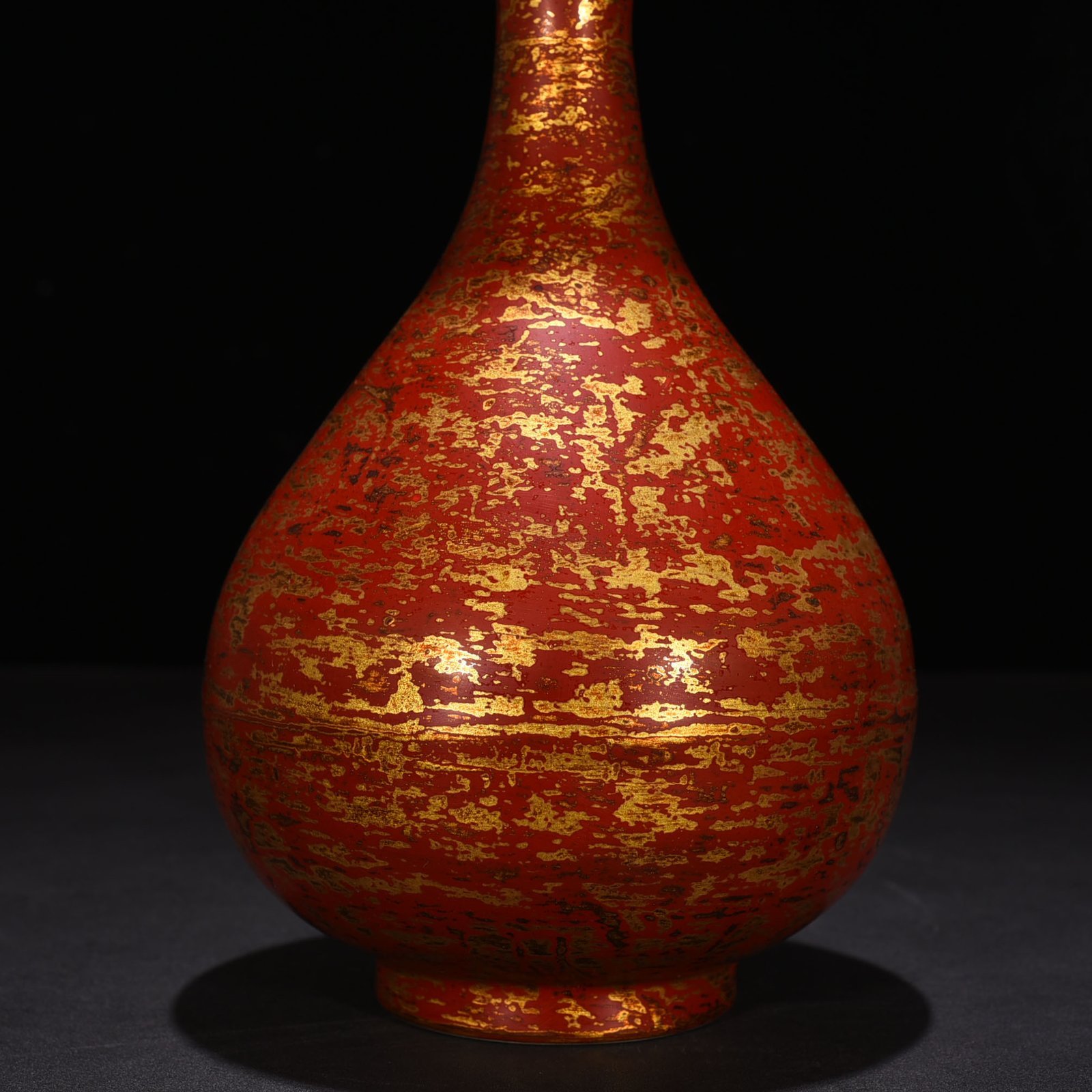 Ming Dynasty Xuande lacquer bronze jade pot spring vase
