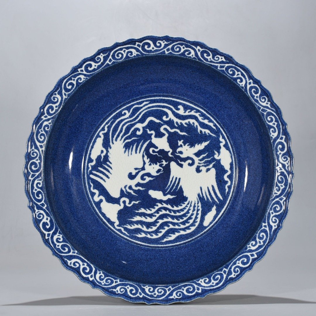 Ming Dynasty Xuande blue glaze carved double phoenix pattern rhombus edge folding plate