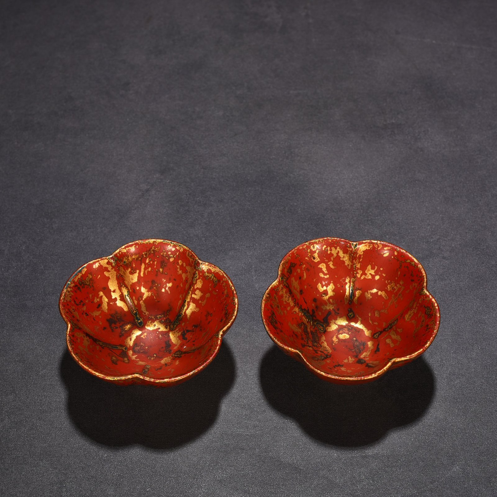 Ming Dynasty Xuande porcelain body lacquer bronze sunflower cup