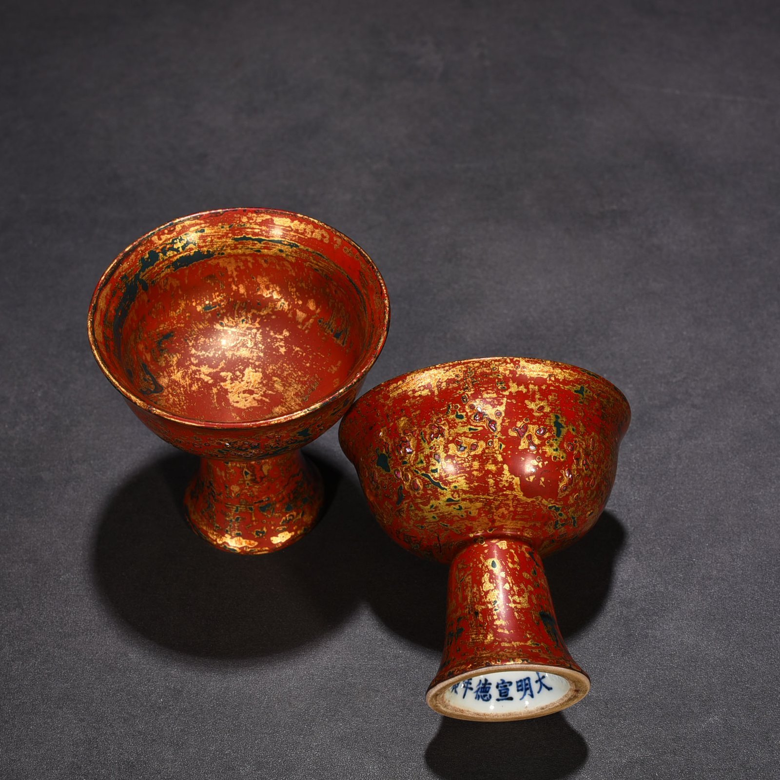 Ming Dynasty Xuande porcelain body large lacquer mother-of-pearl bronze goblet
