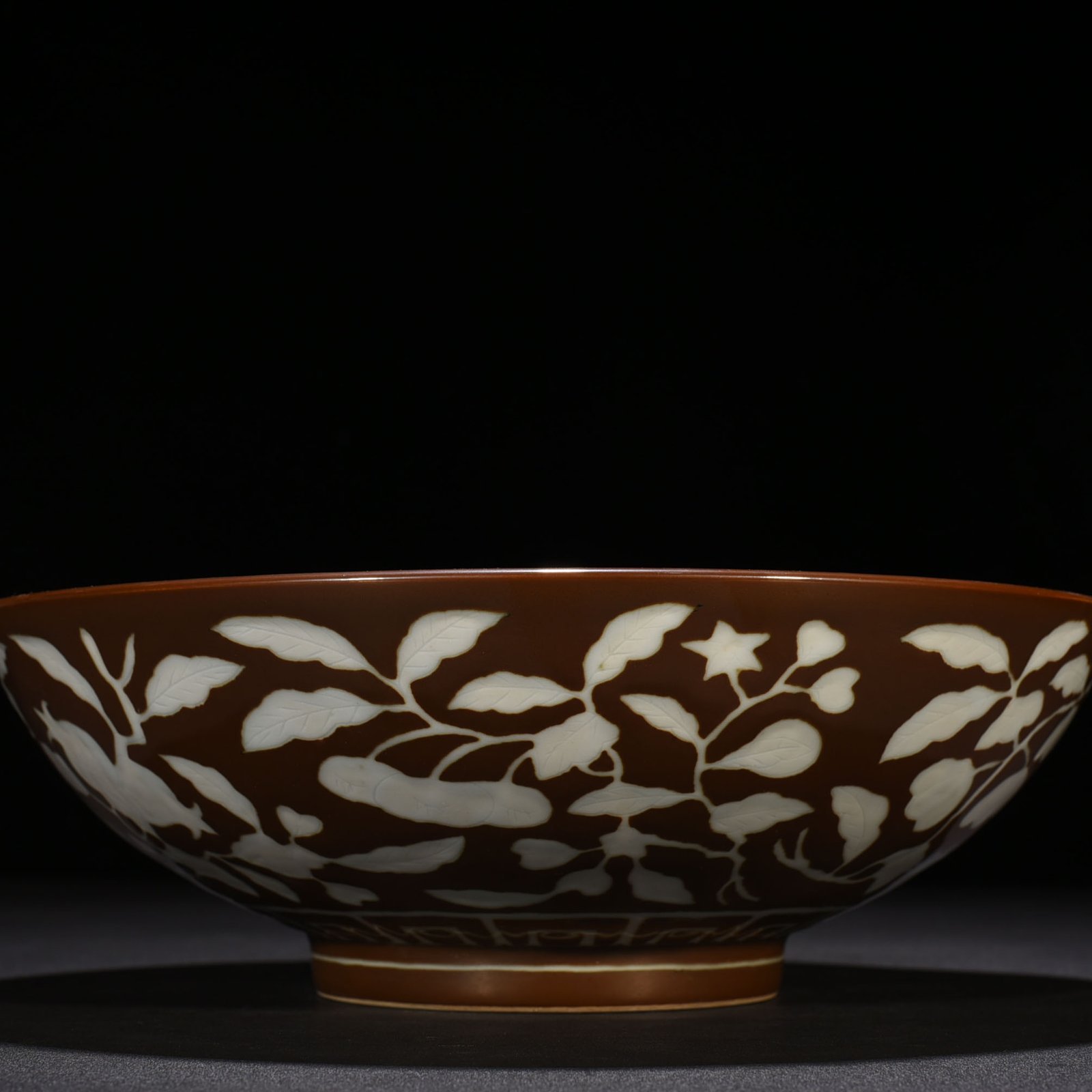 Ming Dynasty Xuande purple gold glaze dice bowl with folded branches