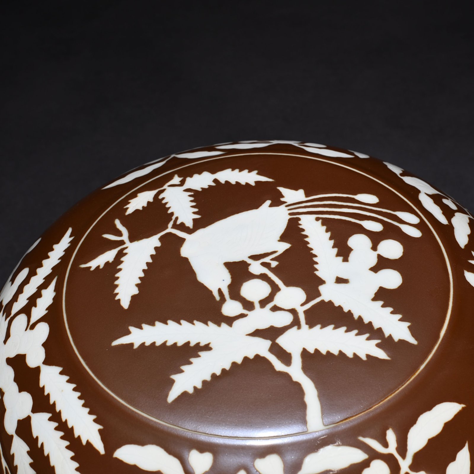 Ming Dynasty Xuande purple gold glaze carved lychee flower and bird pattern fruit box