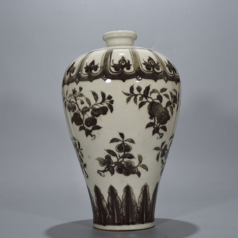 Ming Dynasty Xuande underglaze red plum vase with folded branches