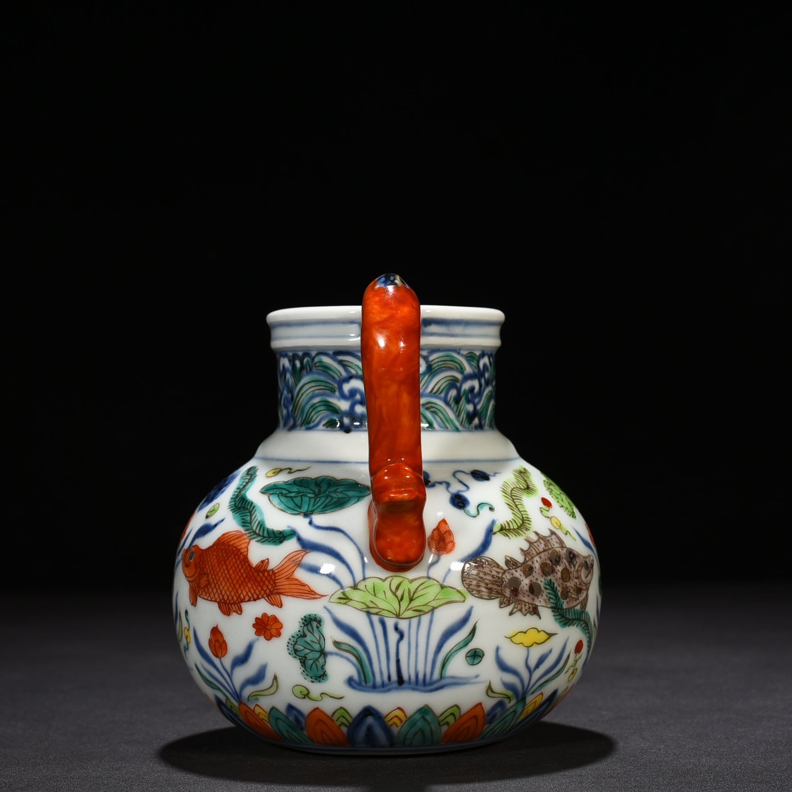 Ming Dynasty Xuande blue and white multicolored fish and algae pattern