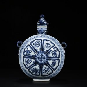 Ming Dynasty Xuande blue and white Buddhist eight-treasure pattern double-series flat vase