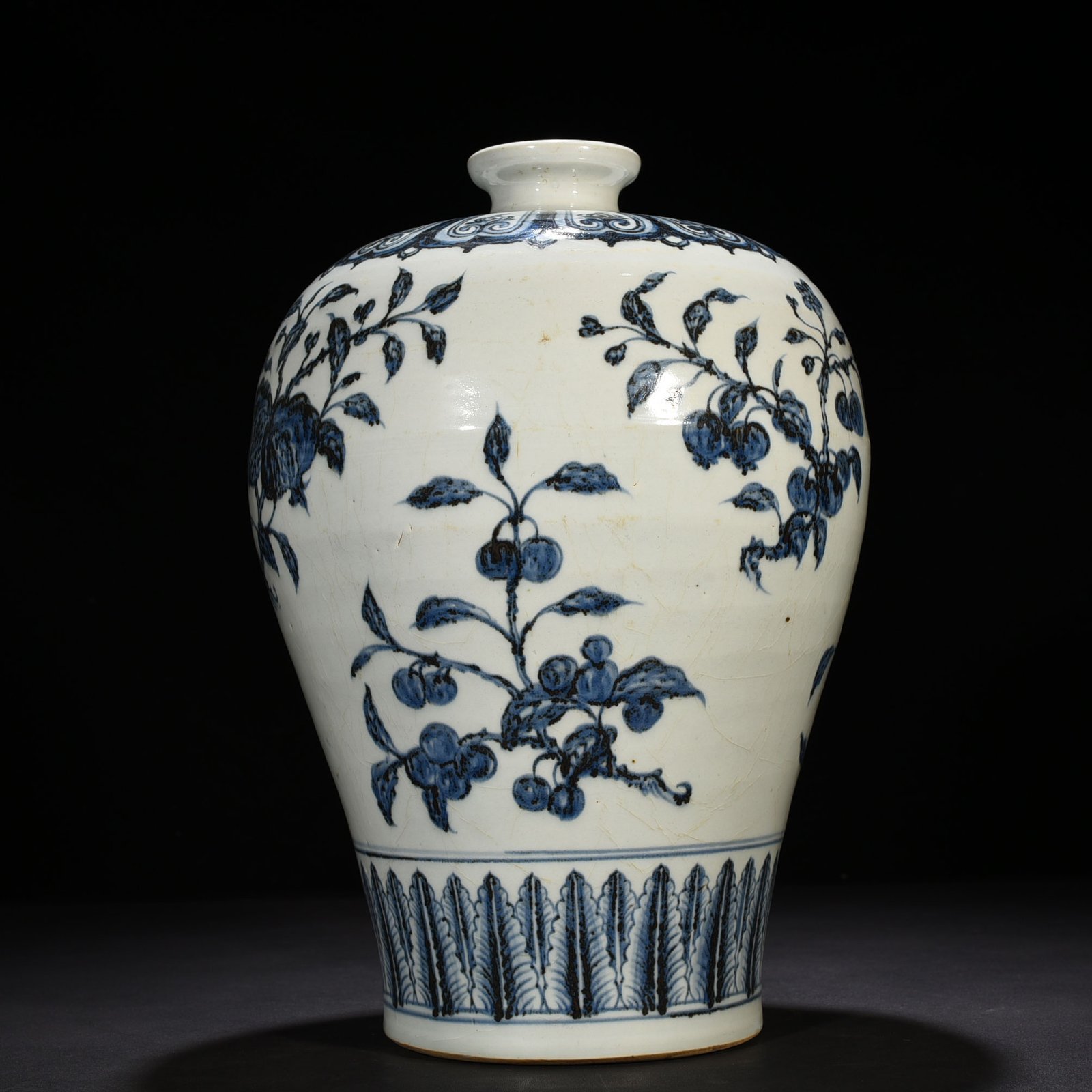 Ming Dynasty Xuande blue and white plum vase with broken branches flowers and fruits