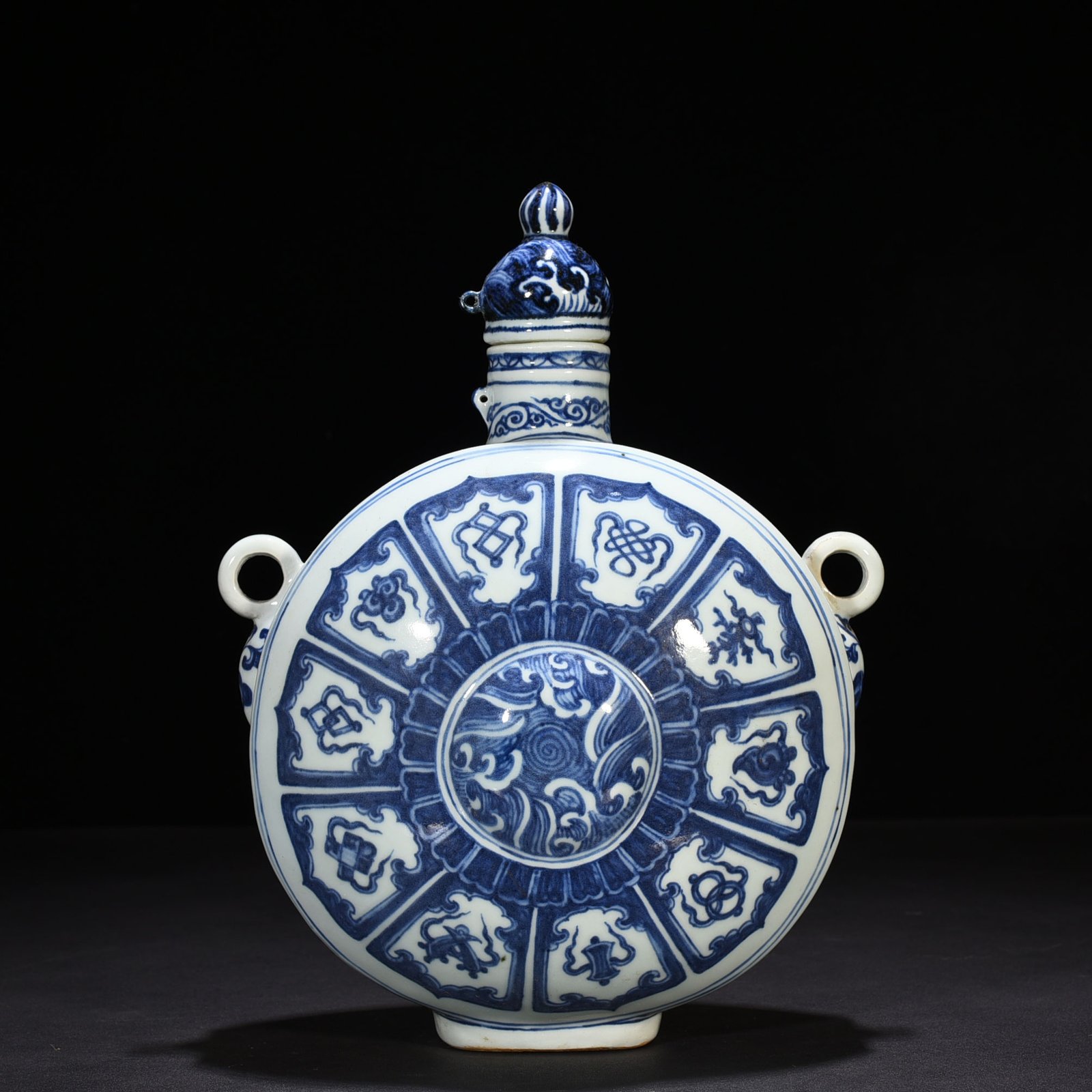 Ming Dynasty Xuande blue and white magic weapon pattern double-series flat vase