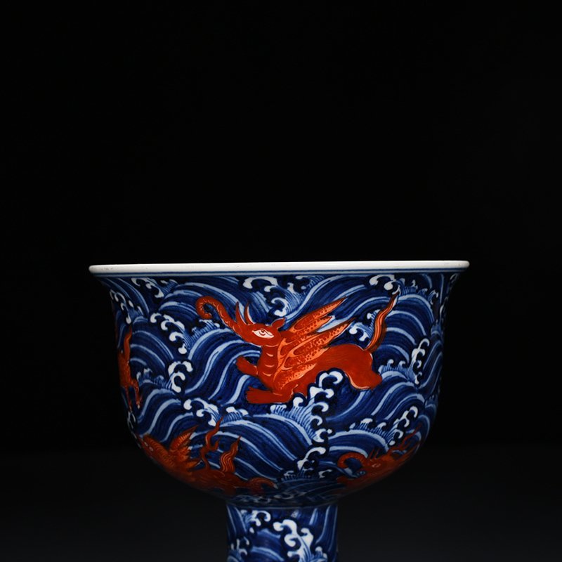 Ming Dynasty Xuande Blue and White Sea of ​​Eight Monsters and Sea Beasts Goblet