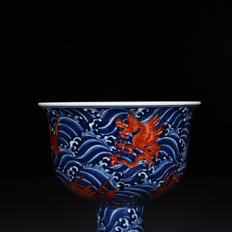 Ming Dynasty Xuande Blue and White Sea of ​​Eight Monsters and Sea Beasts Goblet