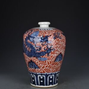 Ming Dynasty Xuande blue and white alum red water dragon pattern plum vase